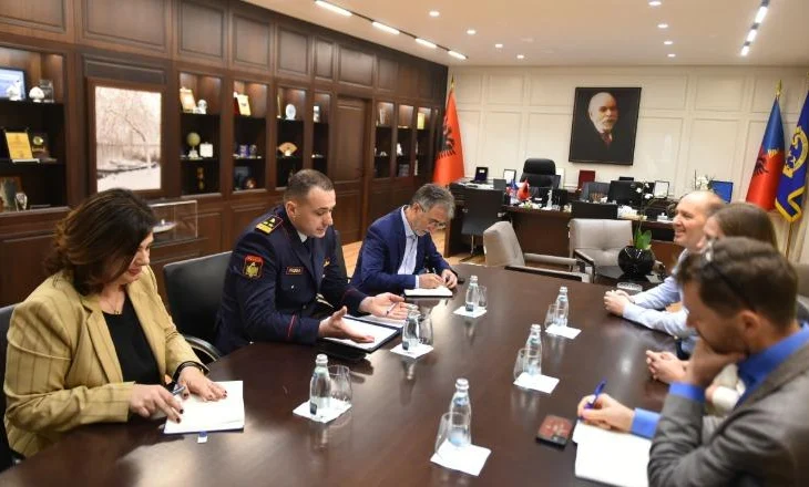 “Rrisim bashkëpunimin në funksion të…”/ Proda takim me zv.ambasadoren e Britanisë së Madhe
