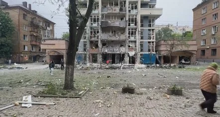 Rusia bombardon gjatë natës Ukrainën/ Përgjaket Kievi, 12 të vdekur, mes tyre dhe tre fëmijë