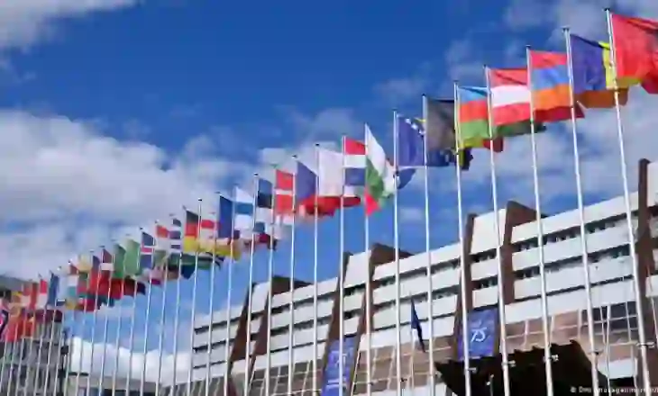 Samiti i Komunitetit Politik Evropian/ Liderët e kontinentit vijnë në Tiranë, do të mbahen tri tryeza të nivelit të lartë
