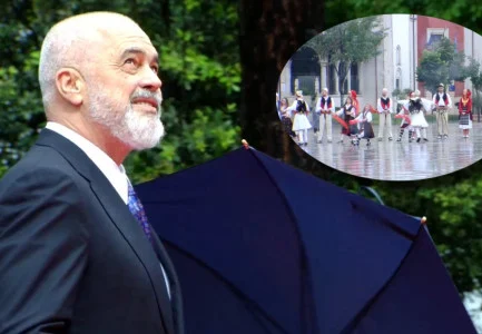 Samiti i Komunitetit Politik Evropian në Tiranë, kryeministri Rama pret liderët europianë në Sheshin Skënderbej