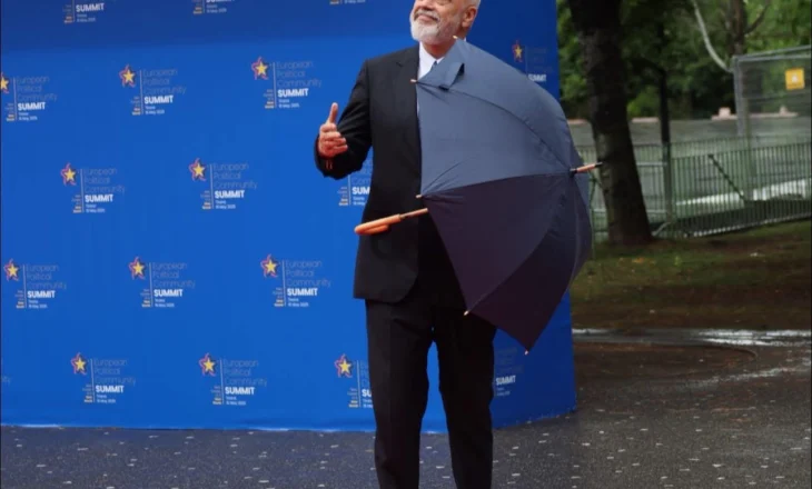 Samiti i Komunitetit Politik/Rama publikon fotot: Mikpritja shqiptare për Evropën