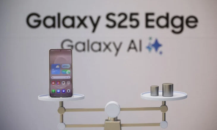 Samsung prezanton smartfonin flagship super të hollë Galaxy S25 Edge