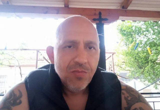 Sarandë/ Grabiti shitësen dhe dyshohet se tentoi ta për*hunonte, kush është autori i kërkuar