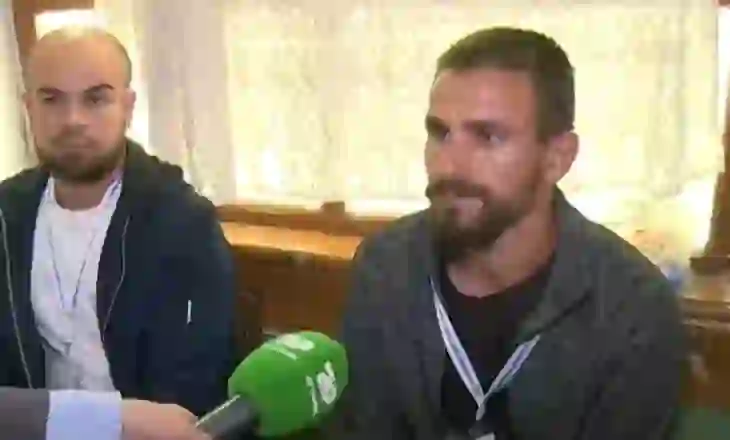 Sekretari i QV-së merr me vete vulën, bllokohet procesi i votimit: Kishte parregullsi dhe u largova