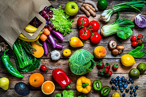 Sekreti i një barku të sheshtë? Këto fruta dhe perime ju ndihmojnë më shumë nga ç’mendoni me tretjen
