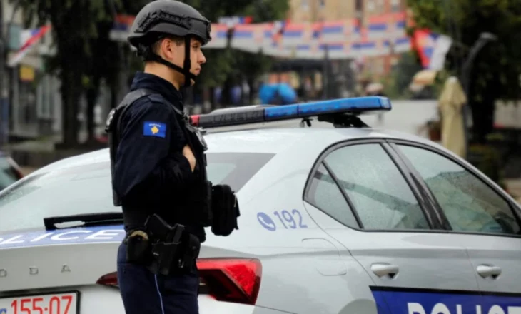 Serbia lëshon fletë-arrest për policin e Kosovës në lidhje me incidentin në Mitrovicën e Veriut