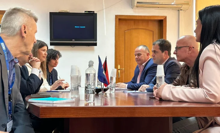 Shefi i ODIHR-it takim me Bylykbashin, në fokus zhvillimet e fushatës zgjedhore
