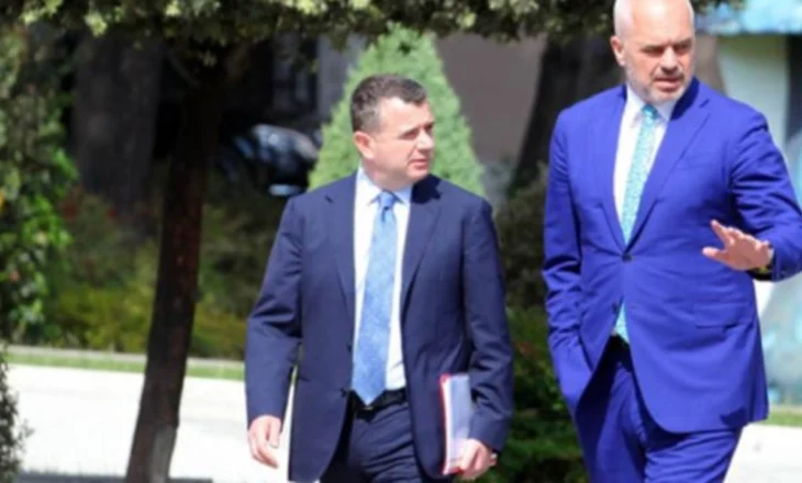 Sherri mes kandidatëve socialistë në Whatsapp, Rama e Balla qetësojnë situatën