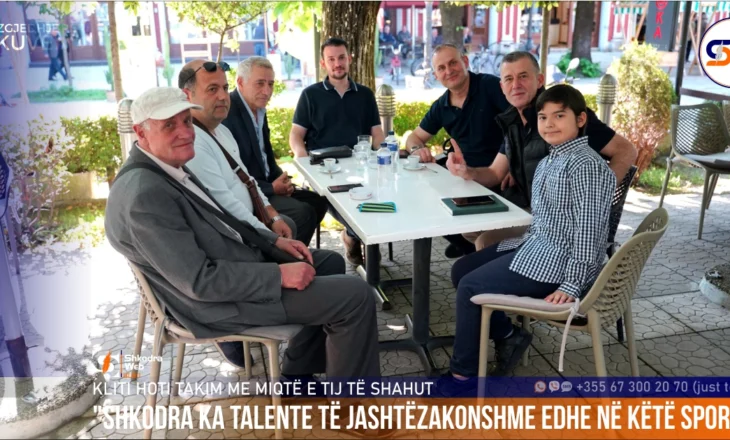 “Shkodra ka talente të jashtëzakonshme”, Kliti Hoti nis ditën me një “kafe” me miqtë e tij të shahut…