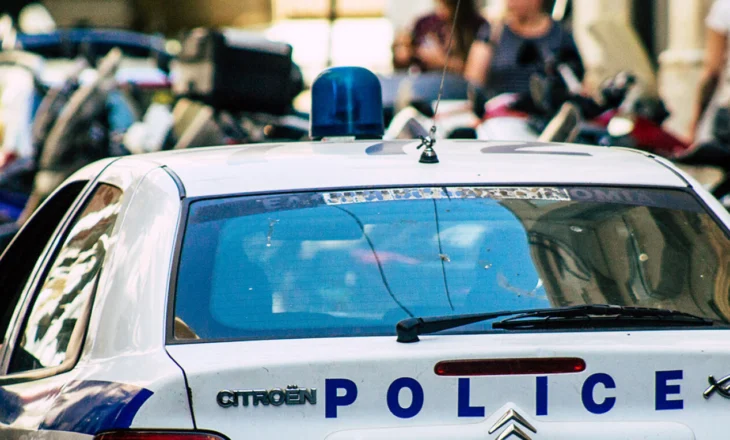 Shpërbërja e organizatës së ekstremit të djathtë/ Operacion i madh policor në Greqi, kryhen 25 arrestime…