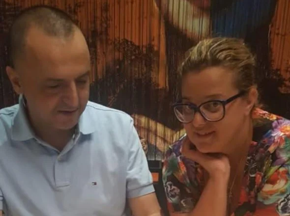 Si ike kështu Zotni Tani?!