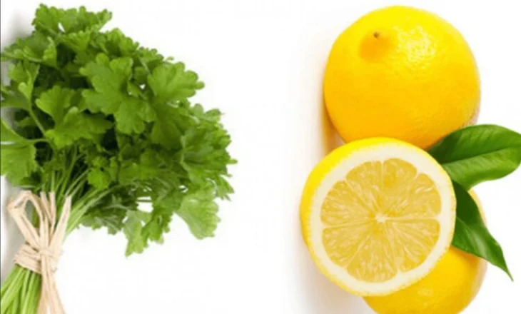 Si te pastroni veshkat tuaja me majdanoz dhe limon