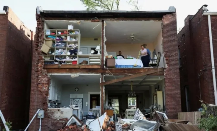 Situatë e rëndë në SHBA! Tornadot shkaktojnë dëme të mëdha, 5000 ndërtesa të shkatërruara