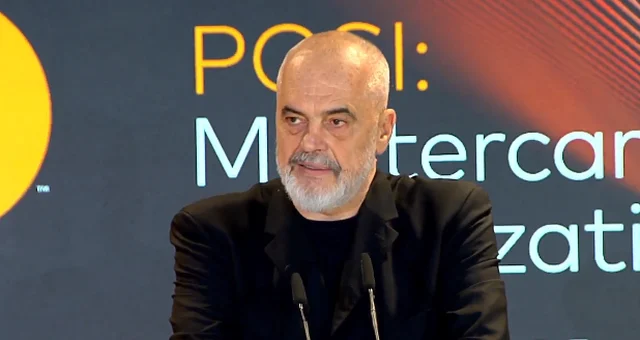“S’kam nevojë të lëpihem për poste siç bëjnë njerëzit e tu”, Gjikuria i përgjigjet Ramës: S’jam trafikat ikonash, por..