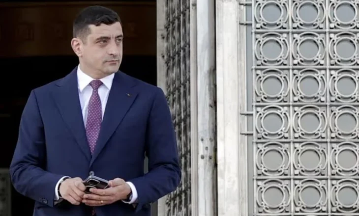 Sondazhet e zgjedhjeve rumune: Tifozi i Trumpit i së djathtës ekstreme, George Simion, fiton raundin e parë