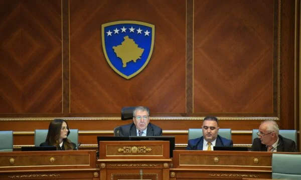 Sot seanca e 16-të për konsituimin e Kuvendit të Kosovës