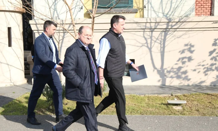 SPAK sekuestron një tjetër pronë të Erion Veliajt dhe Ajola Xoxës