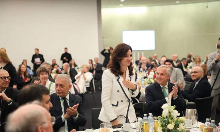 Spiropali e ftuar nderi në Parlamentin e Austrisë: Avancojmë bashkëpunimin…