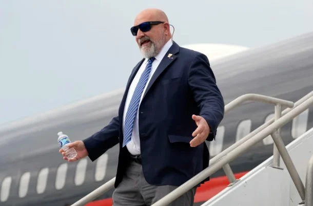 “Strategjinë po përpiqet ta përsërisë në Shqipëri”-“WSJ” shkrim për Chris LaCivita