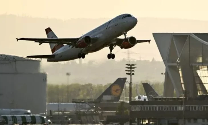 Sulmet ajrore indiane, aeroportet dhe hapësira ajrore e Pakistanit mbeten plotësisht funksionale