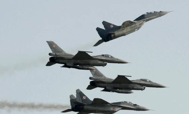 Sulmet ruse në Ukrainë, Polonia vendos avionë për të mbrojtur hapësirën ajrore