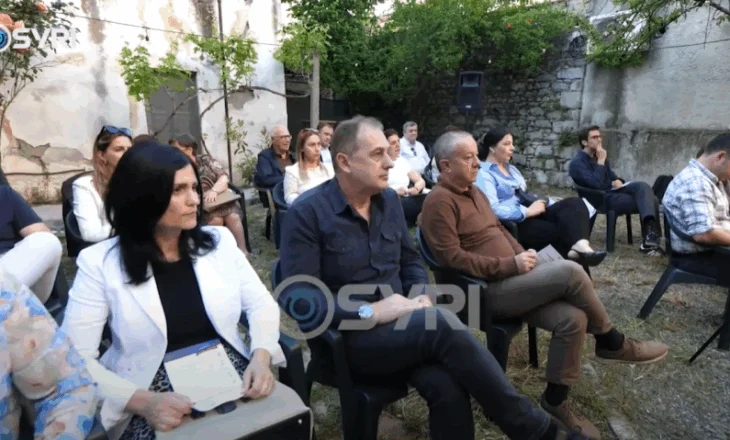 SYRI TV/ Kandidatët e PD Shkodër vijojnë takimet, Spahia: Do rikthejmë dinjitetin e mjekut