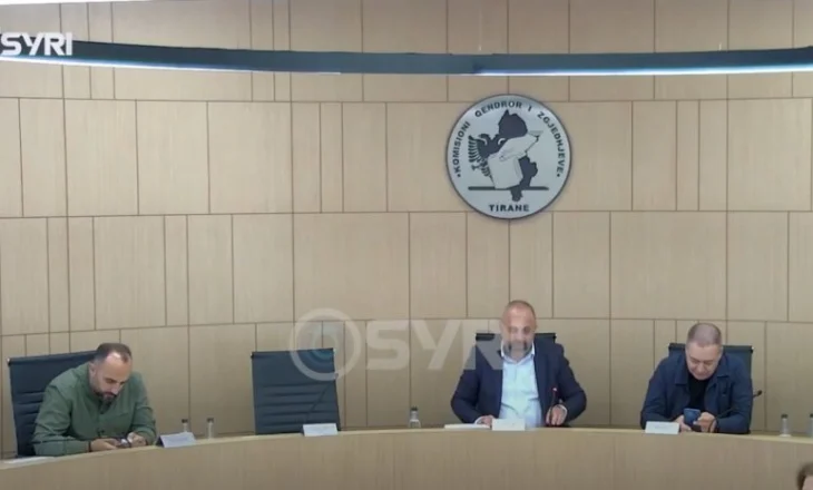 SYRI TV/ KAS shqyrton ankimimin e PD për Dibrën, Logu: Shteti u shkri me partinë