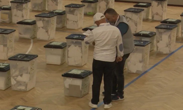 Të dhënat e fundit nga numërimi: PS drejt mandatit të katërt, PD ruan ende 2 qarqe, PSD forcë e tretë
