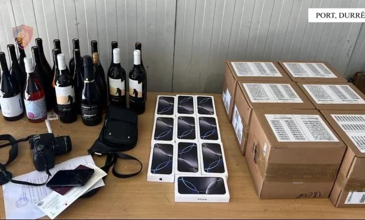 Tentoi të fuste me kamion 116 celularë e 18 shishe verë, arrestohet 38-vjeçari në Portin e Durrësit
