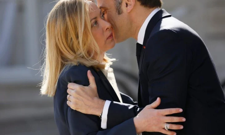 The Telegraph: Si nisi përplasja Macron-Meloni në samitin e Tiranës
