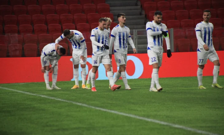 Tirana mungesa dhe rikthime, Play Off-i me Pogradecin vendimtar