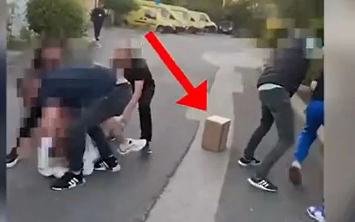 Tjetër rast i drogës me postë nga Amerika, arrestohen dy të rinj në Vorë