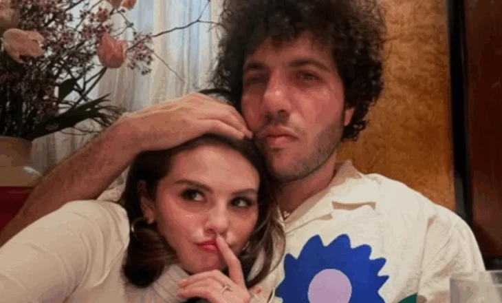 Tradita që Selena Gomez dhe Benny Blanco do anashkalojnë në dasmën e tyre