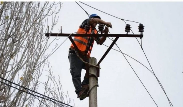 Tragjedi në Mirditë/ Elektricisti humb jetën gjatë punimeve në një qendër votimi