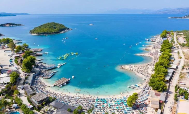 “Travel off Path”: Ksamili, destinacioni parajsor i quajtur “Maldivet e Evropës”