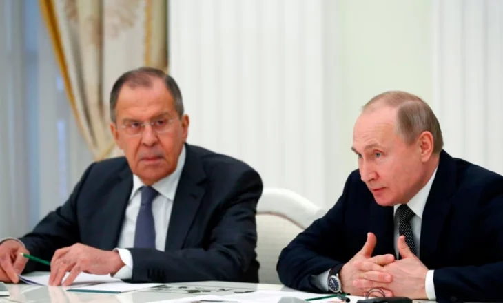 Trump i gatshëm të marrë pjesë në bisedimet Rusi-Ukrainë në Turqi