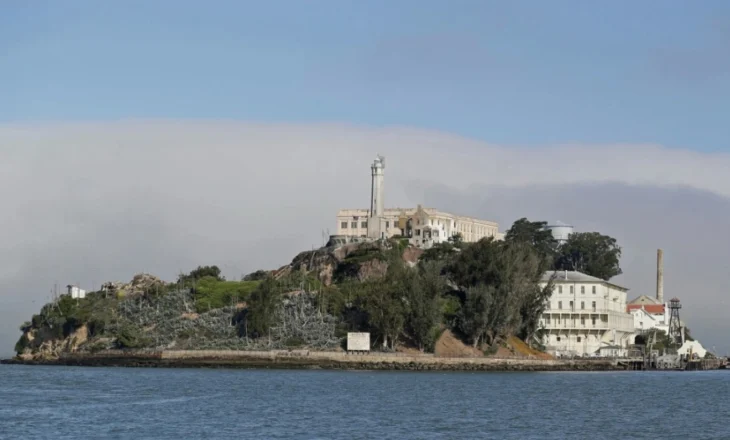 Trump urdhëron rihapjen e burgut famëkeq të Alcatrazit
