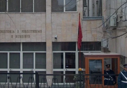 U dënua pasi plagosi punonjësin e IMT/Vetëvritet në burgun e Fushë-Krujës 57-vjeçari
