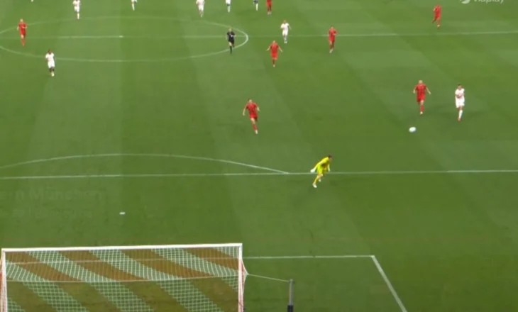 U mundua të imitojë Neuer, portieri i Bayern “turpërohet” keq (video)