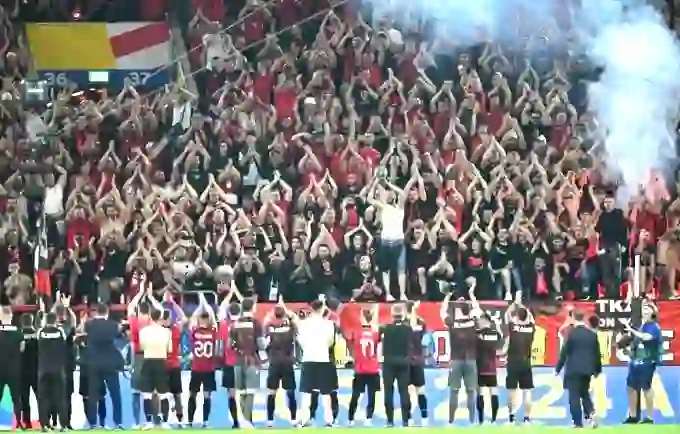 UEFA mbylli 20% të “Arenës Kombëtare”, FSHF lejon komunitete të caktuara, reagojnë tifozët