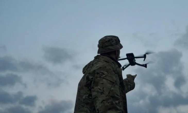 Ukraina lëshon mbi 30 dronë drejt Moskës gjatë natës, mbyllen disa aeroporte