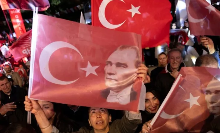Valë arrestimesh në Turqi pas protestave, zyrtarë të opozitës në shënjestër