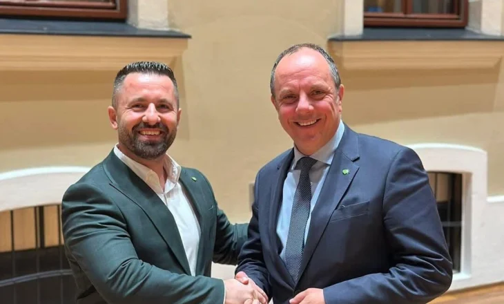 Valton Halimi nga Mitrovica ulet si fitimtar në karrigen e asamblesë në Gleisdorfit të Austrisë