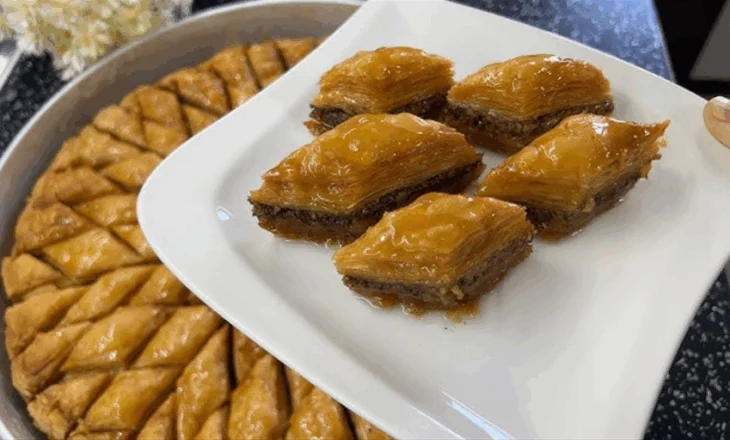 Varësia ndaj sheqerit, çfarë është dhe si mund ta kontrolloni