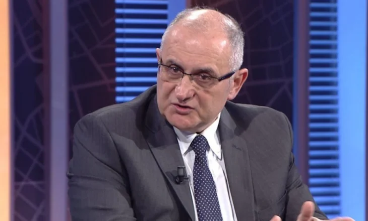 Vasili: Rrugaçët kishin pushtuar qendrën e votimit në Vorë, me po këta njerëz shoqërohej dhe Spiropali
