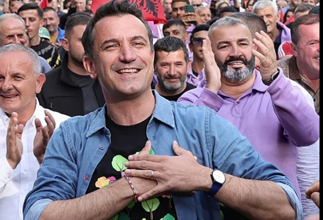 Veliaj: Më 11 maj, votoni PS dhe Edi Ramën. Një votë për Saliun, i vë shkelmin çdo gjëje që kemi ndërtuar