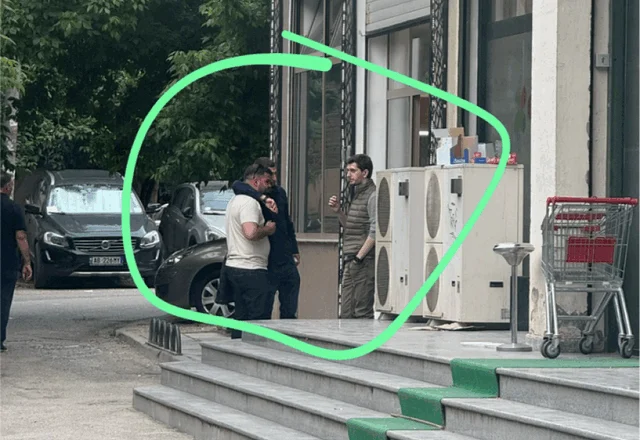 Veprimtaria ilegale e PS/ Zbulohet një tjetër zyrë pa logo në zonën e Komunës së Parisit
