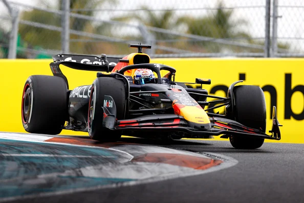 Verstappen dorëzohet: McLaren përpara nesh, mund të fitoj vetëm gara ku nuk mund të parakalohet
