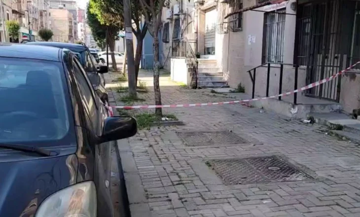 VIDEO/ Atentati në Durrës, dalin pamjet nga vendi ku u qëllua me automatik 29-vjeçari Dedja
