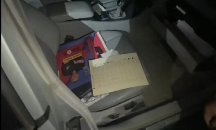 VIDEO/ Kapet në Mat administratori i Xibrit, me fletë votimi për kandidatin socialist Agron Malaj